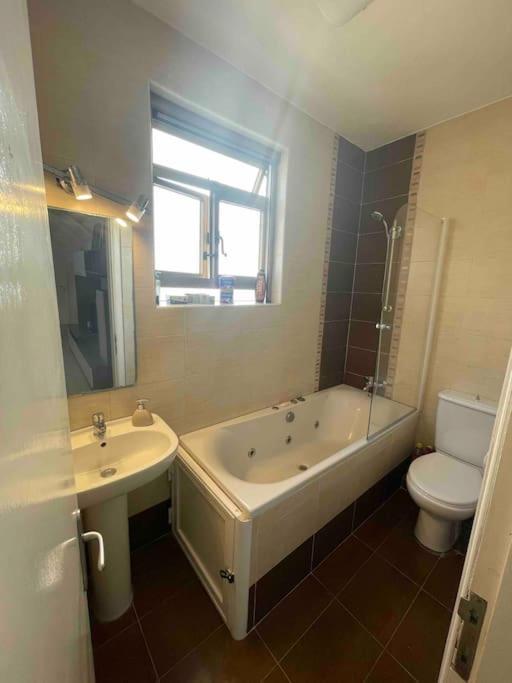 Gzira / Sliema Wifi & Ac ! Great Value & Location Apartment Екстериор снимка