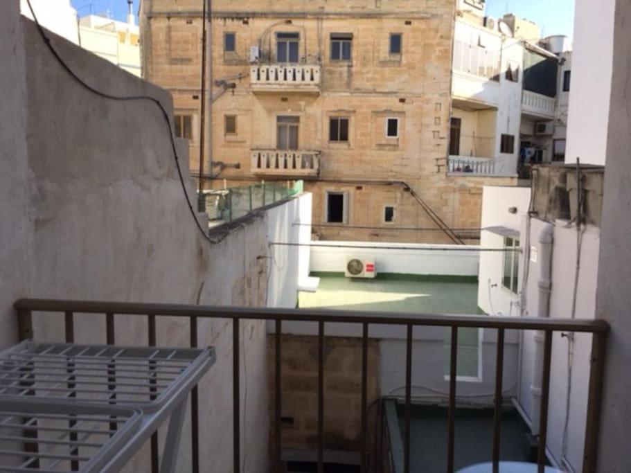 Gzira / Sliema Wifi & Ac ! Great Value & Location Apartment Екстериор снимка